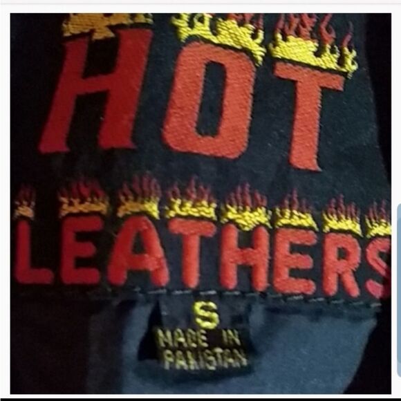 Hot Leathers genuine black leather motocycle vest - Picture 7 of 8